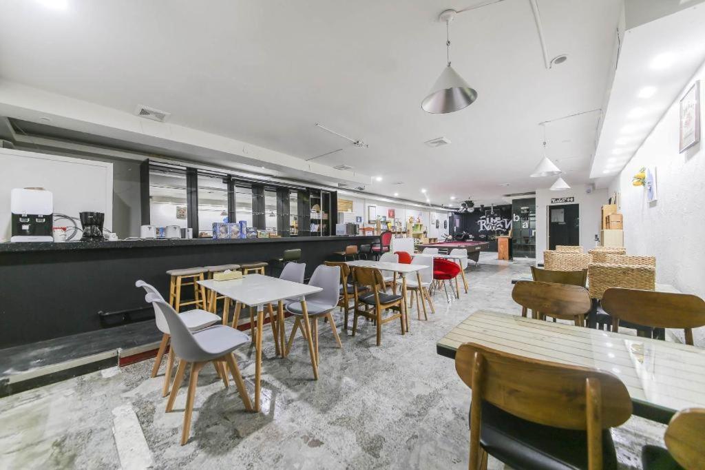 Hotel Gaon J Stay Сеогвипо Екстериор снимка
