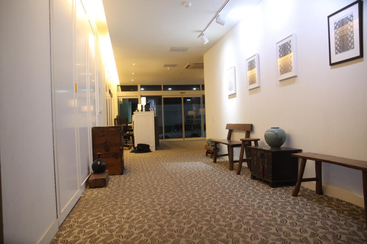 Hotel Gaon J Stay Сеогвипо Екстериор снимка